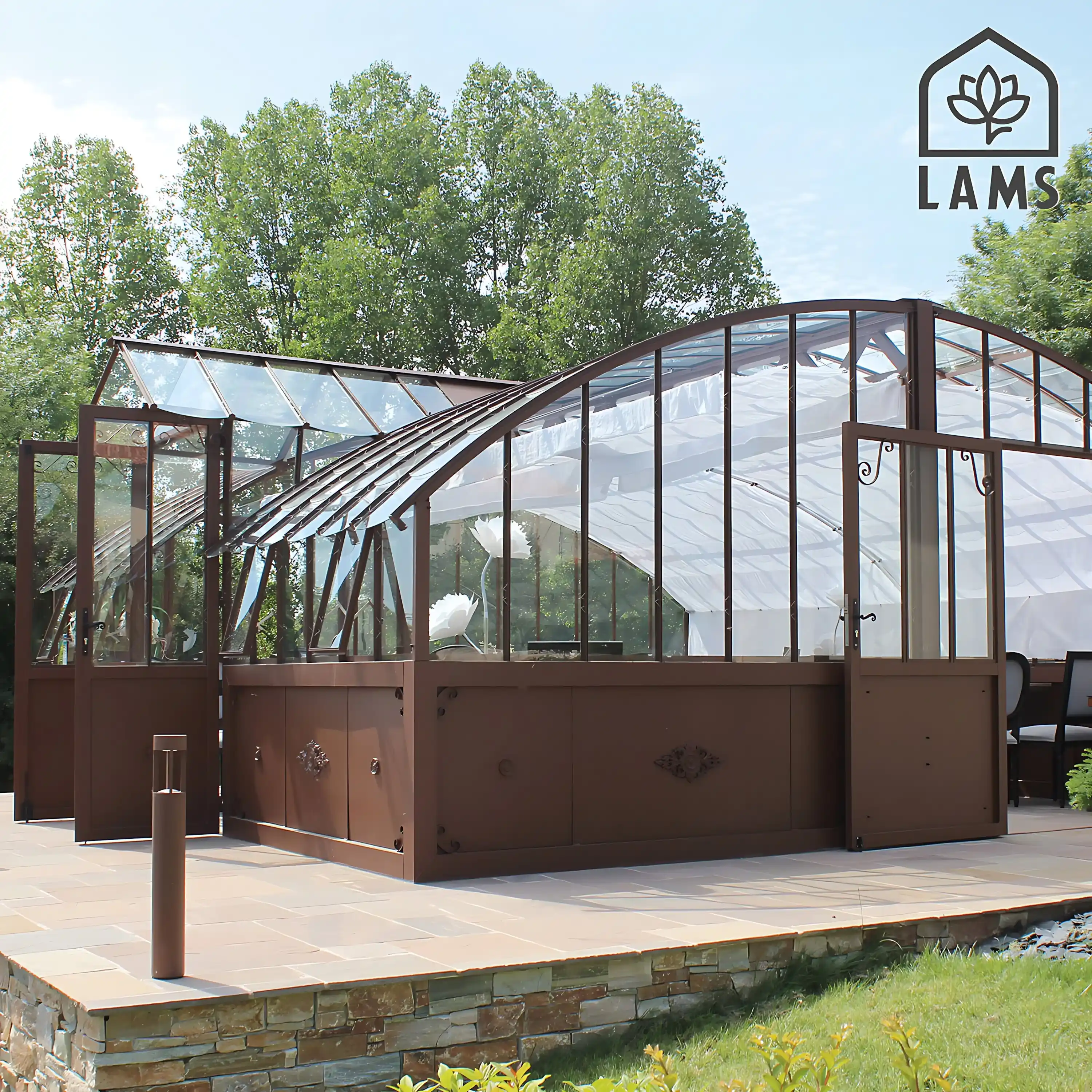 longbush-cottage-lams-glasshouses-amboise-560cm-x-605cm-20